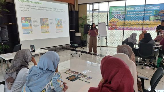 Training of Trainers Work With Waste: Hari Pertama Menggali Potensi Game-Based Learning untuk Pengelolaan Sampah